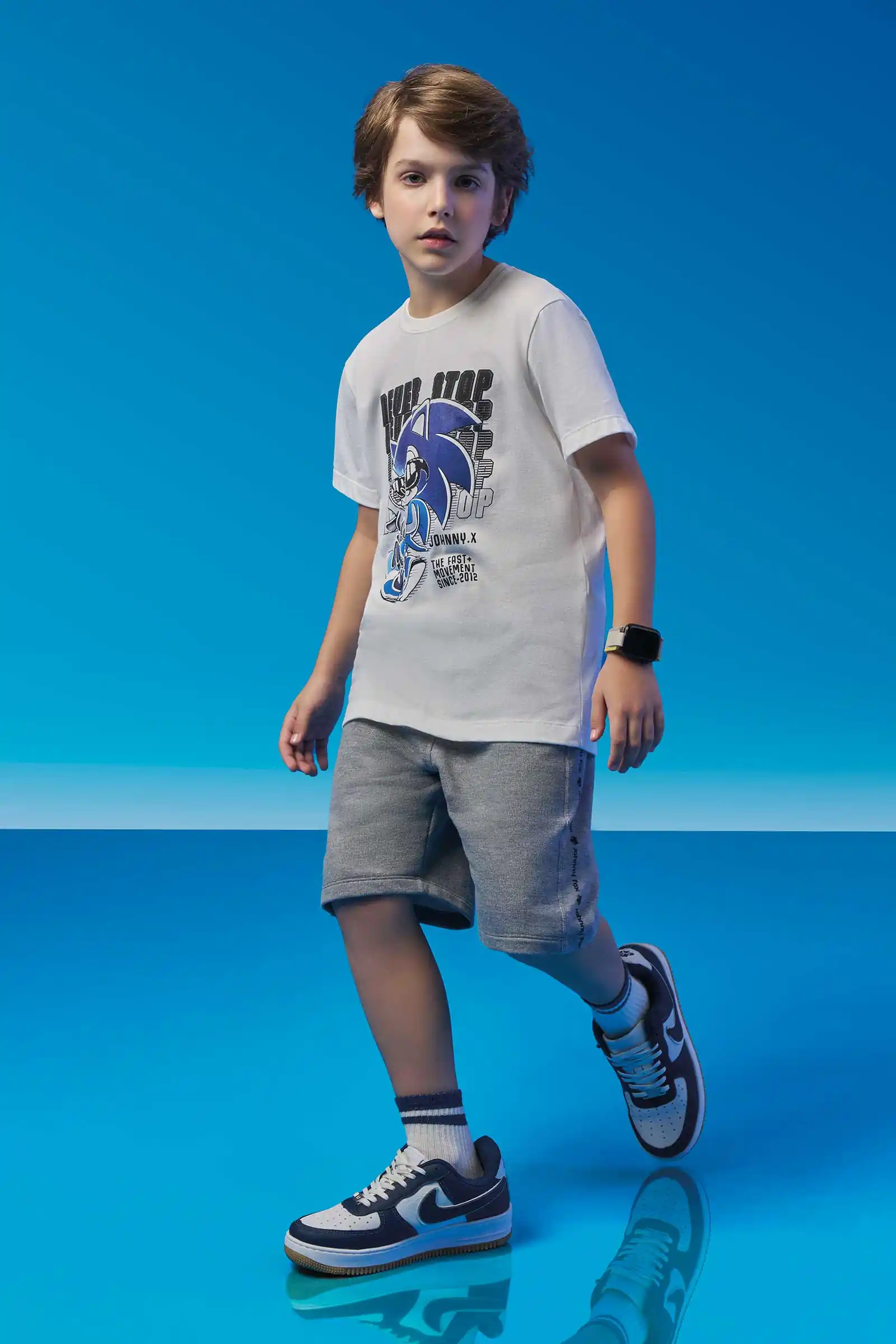 CAMISETA SONIC EM MEIA MALHA OFF WHITE Pequenalau