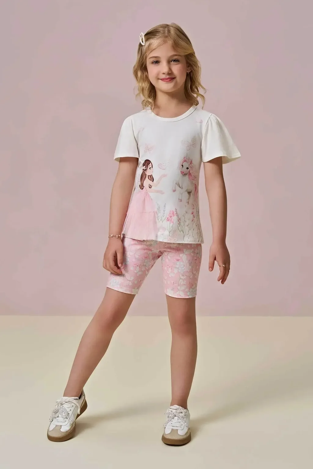 Conjunto de Blusa Alongada em Cotton e Bermuda Biker em Malha Power