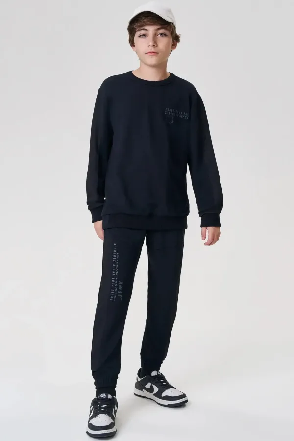 Conjunto de Blusão e Calça Jogger